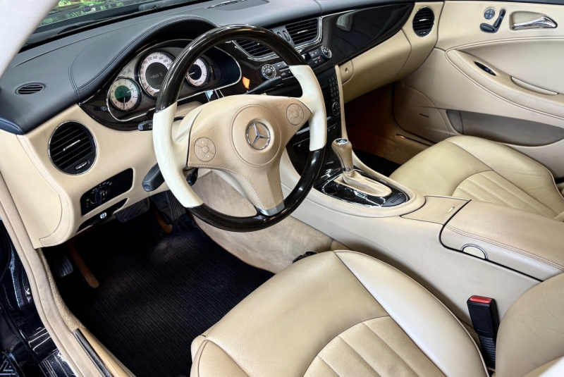 Ponuka vozidiel / Mercedes-Benz CLS Kupé 320 CDI - video Ponuka vozidiel / Mercedes-Benz CLS Kupé 320 CDI - video