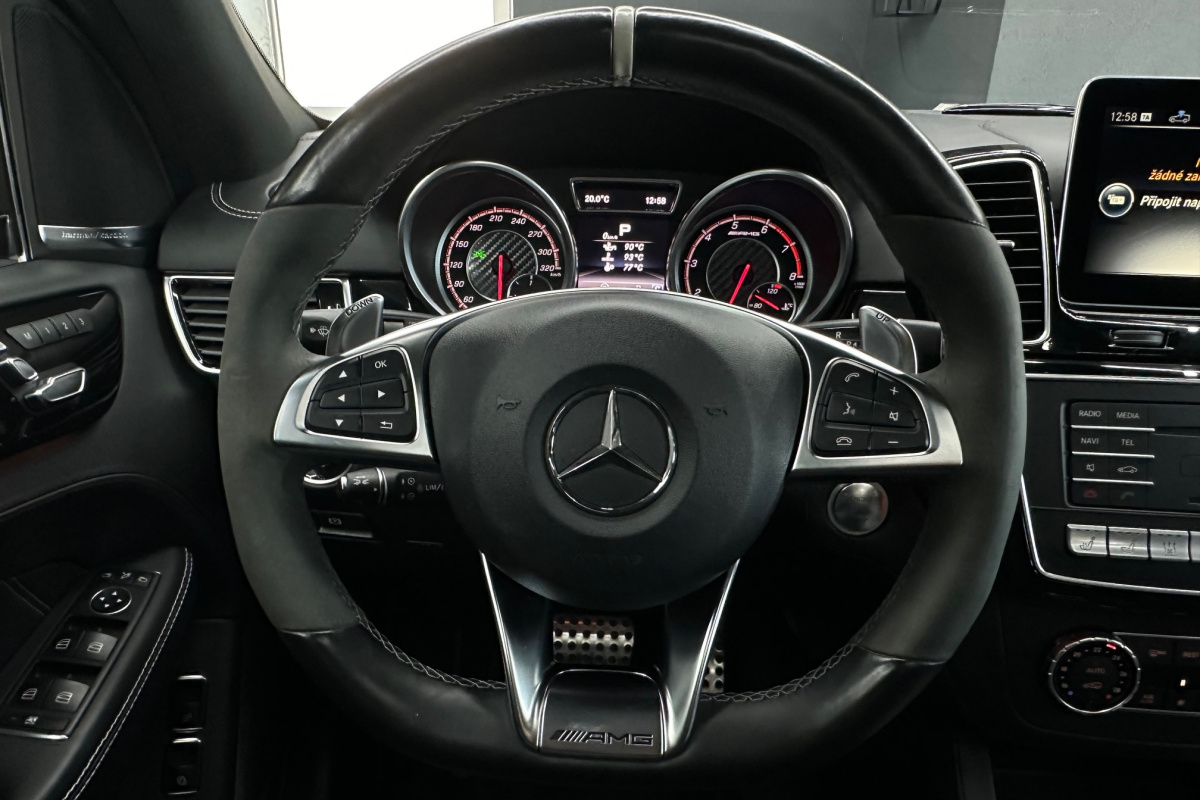 Ponuka vozidiel / Mercedes-Benz GLE SUV Mercedes-AMG 63 S 4matic A/T - video