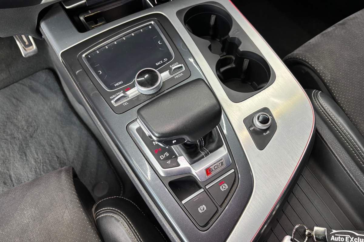 Ponuka vozidiel / Audi SQ7 4.0 TDI V8 QUATTRO - video Ponuka vozidiel / Audi SQ7 4.0 TDI V8 QUATTRO - video