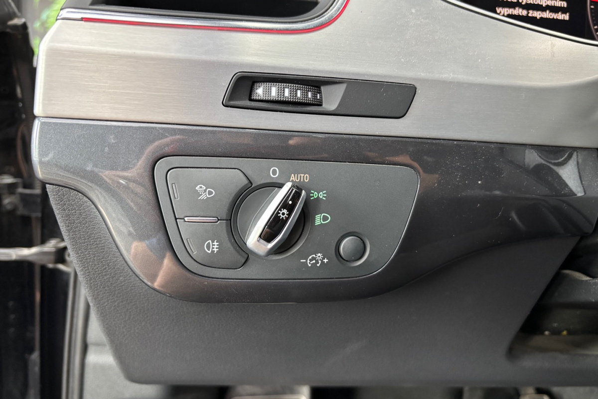 Ponuka vozidiel / Audi SQ7 4.0 TDI V8 QUATTRO - video Ponuka vozidiel / Audi SQ7 4.0 TDI V8 QUATTRO - video