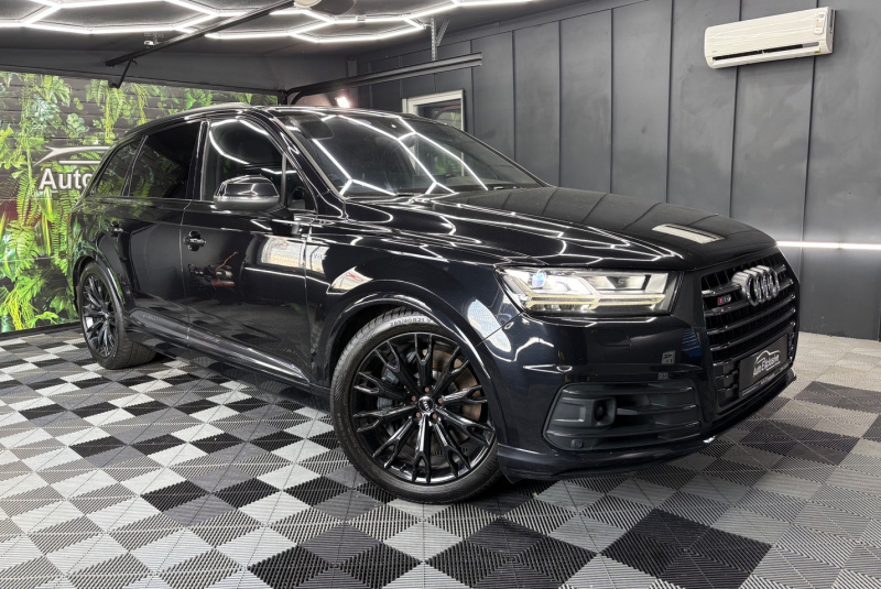 Ponuka vozidiel / Audi SQ7 4.0 TDI V8 QUATTRO - video Ponuka vozidiel / Audi SQ7 4.0 TDI V8 QUATTRO - video