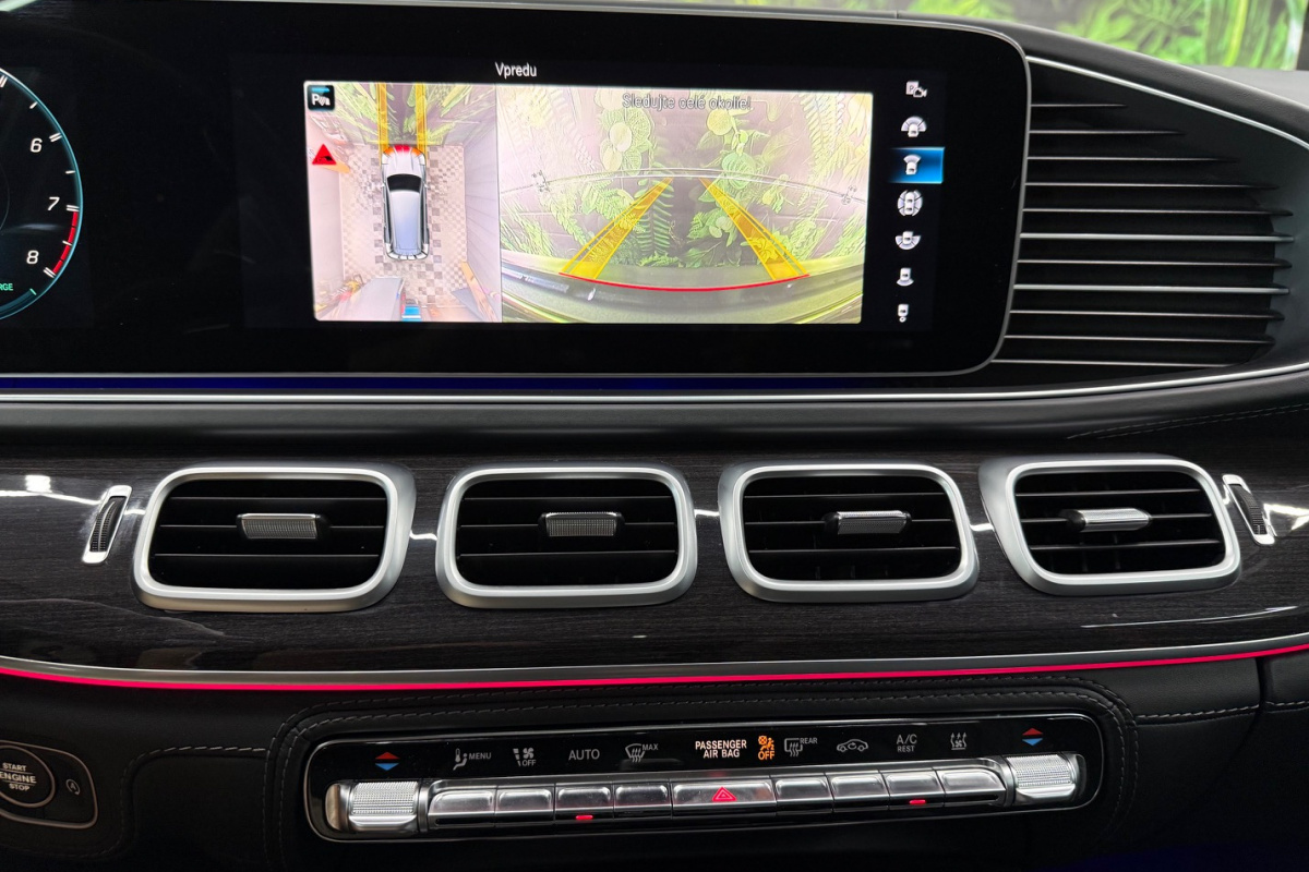 Ponuka vozidiel / Mercedes-Benz GLS Mercedes-AMG 63 mHEV 4MATIC A/T - video Ponuka vozidiel / Mercedes-Benz GLS Mercedes-AMG 63 mHEV 4MATIC A/T - video