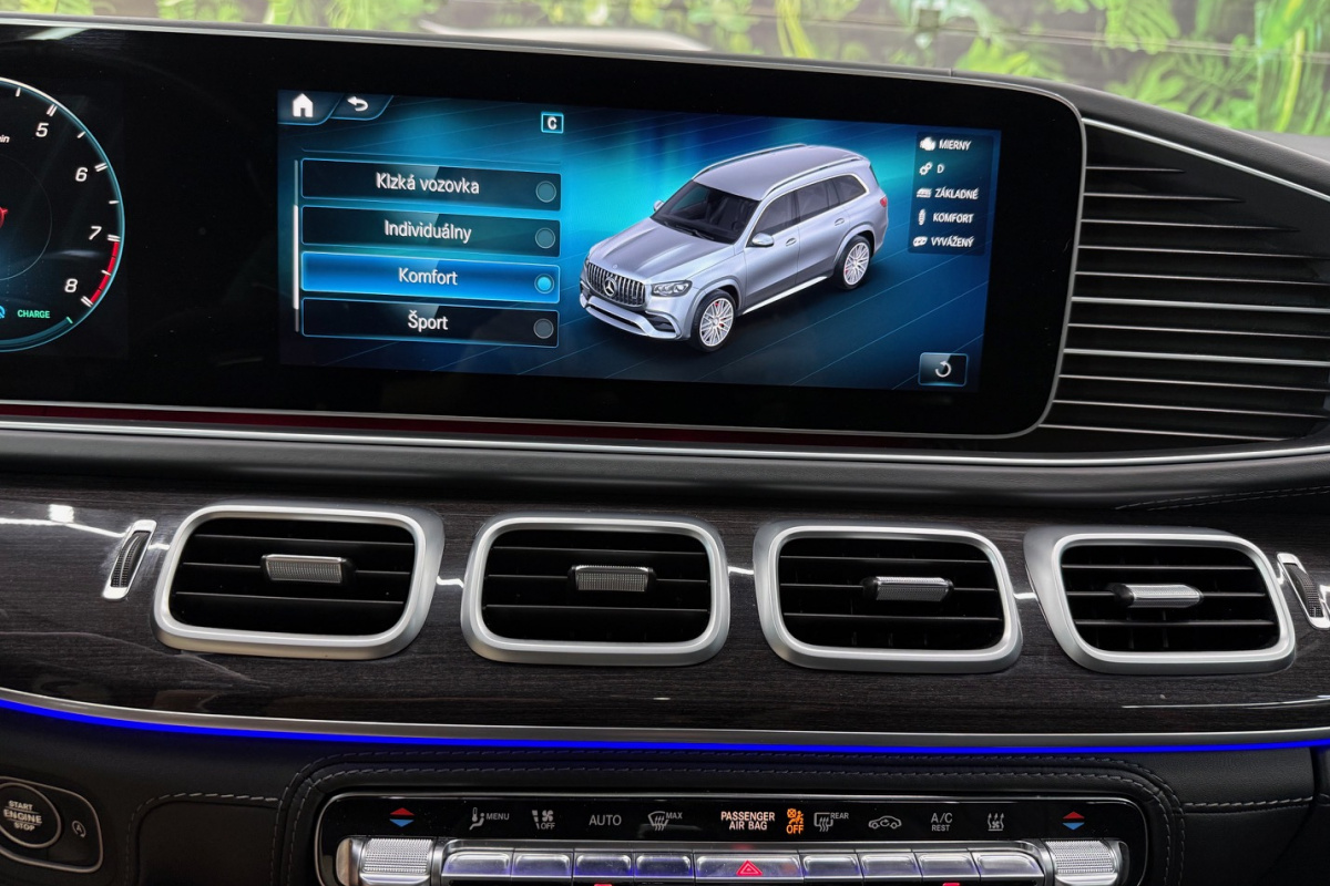 Ponuka vozidiel / Mercedes-Benz GLS Mercedes-AMG 63 mHEV 4MATIC A/T - video Ponuka vozidiel / Mercedes-Benz GLS Mercedes-AMG 63 mHEV 4MATIC A/T - video
