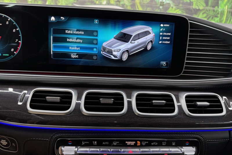 Ponuka vozidiel / Mercedes-Benz GLS Mercedes-AMG 63 mHEV 4MATIC A/T - video Ponuka vozidiel / Mercedes-Benz GLS Mercedes-AMG 63 mHEV 4MATIC A/T - video