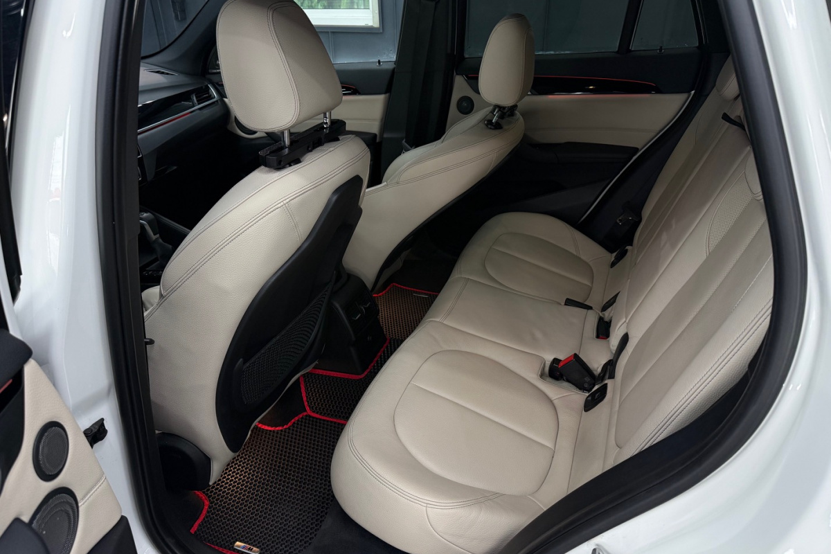 Ponuka vozidiel / BMW X1 xDrive 20d A/T - video Ponuka vozidiel / BMW X1 xDrive 20d A/T - video