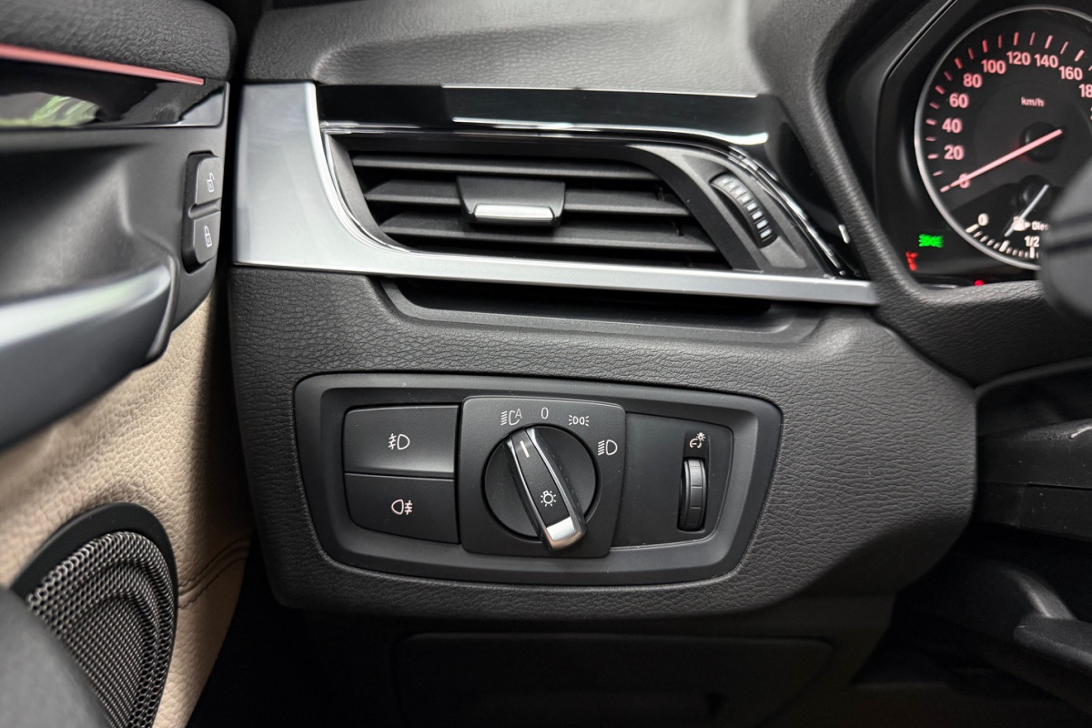 Ponuka vozidiel / BMW X1 xDrive 20d A/T - video Ponuka vozidiel / BMW X1 xDrive 20d A/T - video