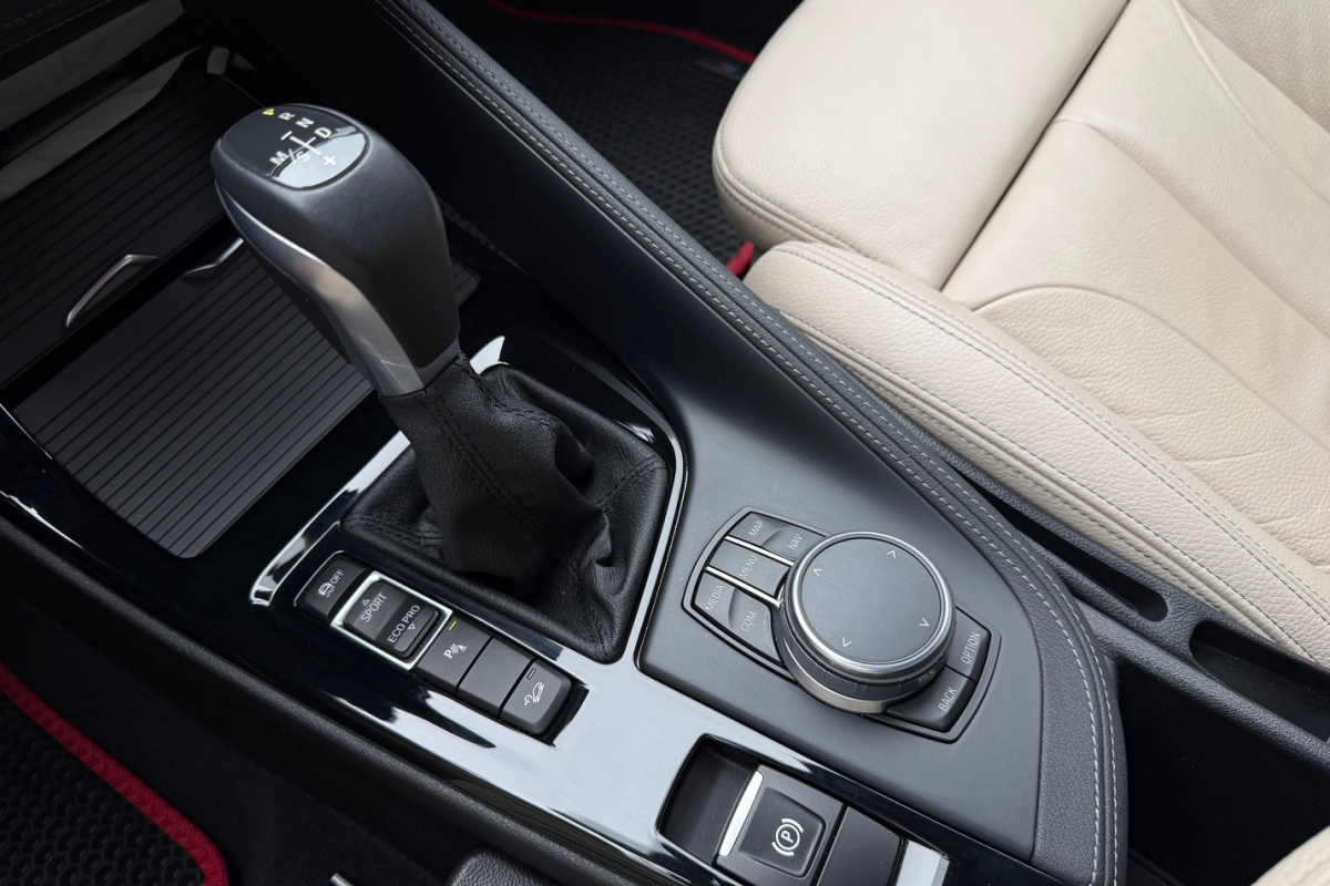 Ponuka vozidiel / BMW X1 xDrive 20d A/T - video Ponuka vozidiel / BMW X1 xDrive 20d A/T - video