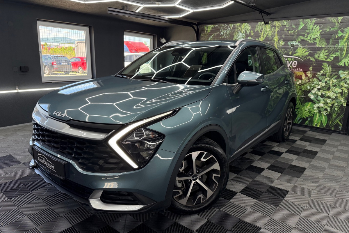 Ponuka vozidiel / Kia Sportage 1.6 CRDi mHEV Platinum A/T - video Ponuka vozidiel / Kia Sportage 1.6 CRDi mHEV Platinum A/T - video