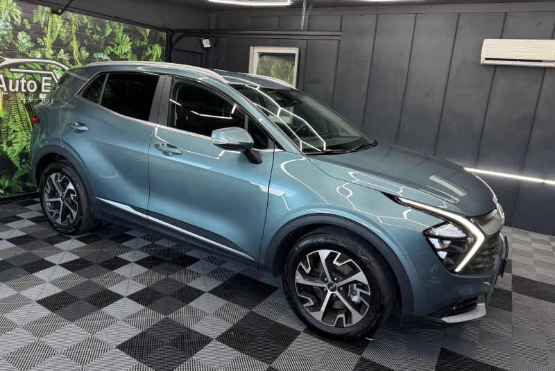 Ponuka vozidiel / Kia Sportage 1.6 CRDi mHEV Platinum A/T - video Ponuka vozidiel / Kia Sportage 1.6 CRDi mHEV Platinum A/T - video