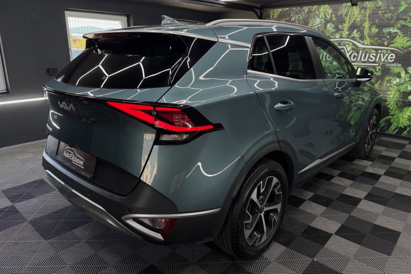 Ponuka vozidiel / Kia Sportage 1.6 CRDi mHEV Platinum A/T - video Ponuka vozidiel / Kia Sportage 1.6 CRDi mHEV Platinum A/T - video