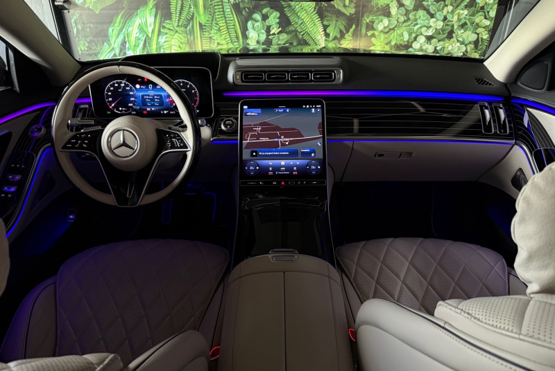 Ponuka vozidiel / Mercedes-Benz S trieda Sedan 580 Long MANSORY 4Matic A/T - video Ponuka vozidiel / Mercedes-Benz S trieda Sedan 580 Long MANSORY 4Matic A/T - video