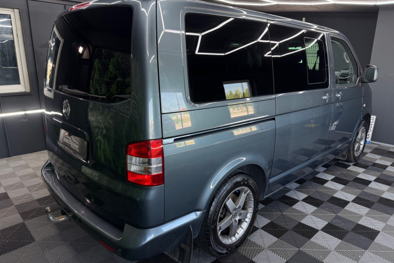 Ponuka vozidiel / Volkswagen Multivan 2.5 TDi - video Ponuka vozidiel / Volkswagen Multivan 2.5 TDi - video