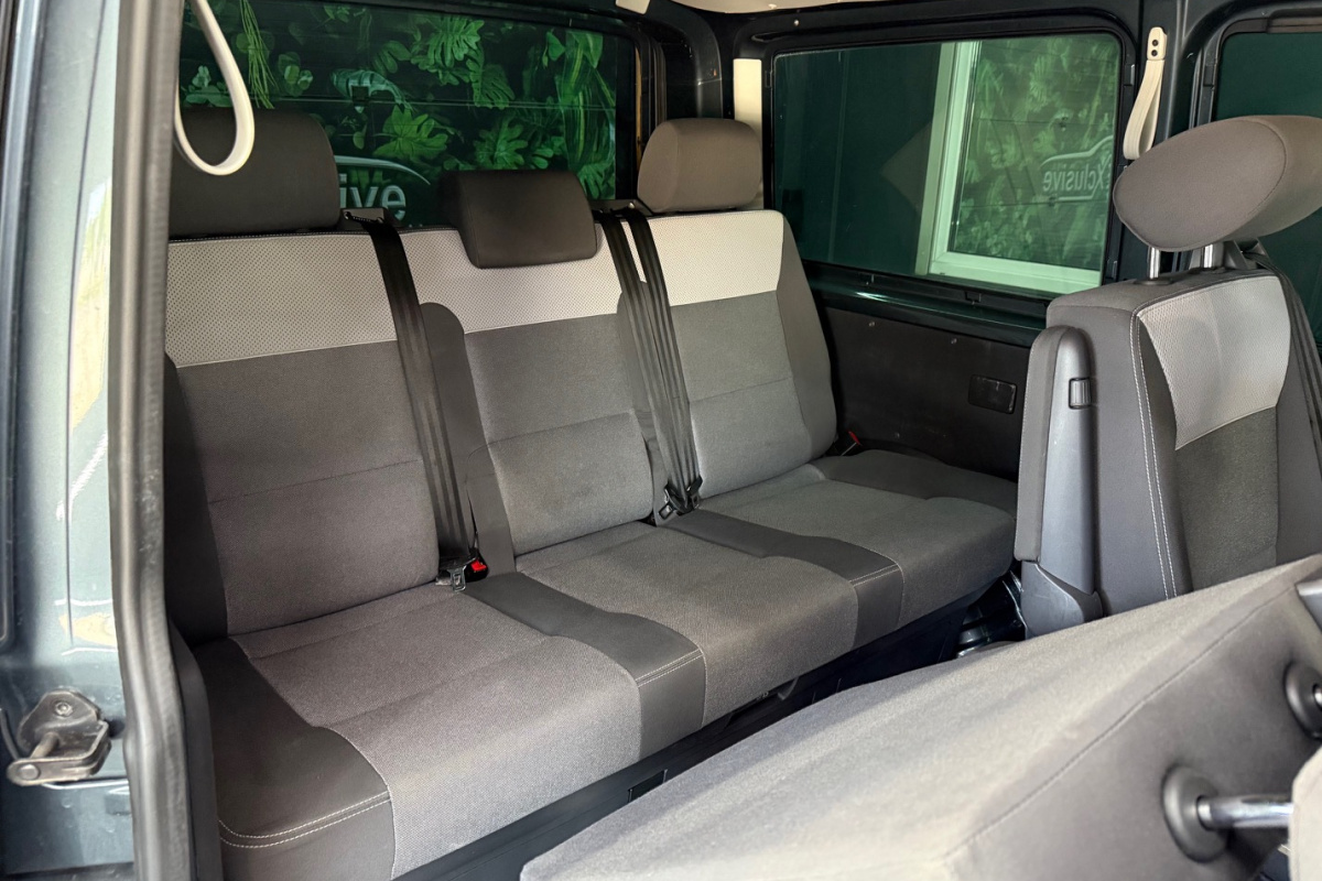 Ponuka vozidiel / Volkswagen Multivan 2.5 TDi - video Ponuka vozidiel / Volkswagen Multivan 2.5 TDi - video