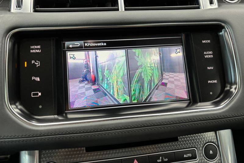 Ponuka vozidiel / Land Rover Range Rover Sport 3.0 SDV6 AUTOBIOGRAPHY DYNAMIC 7-MIESTNE - video Ponuka vozidiel / Land Rover Range Rover Sport 3.0 SDV6 AUTOBIOGRAPHY DYNAMIC 7-MIESTNE - video