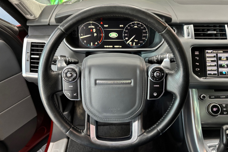 Ponuka vozidiel / Land Rover Range Rover Sport 3.0 SDV6 AUTOBIOGRAPHY DYNAMIC 7-MIESTNE - video Ponuka vozidiel / Land Rover Range Rover Sport 3.0 SDV6 AUTOBIOGRAPHY DYNAMIC 7-MIESTNE - video