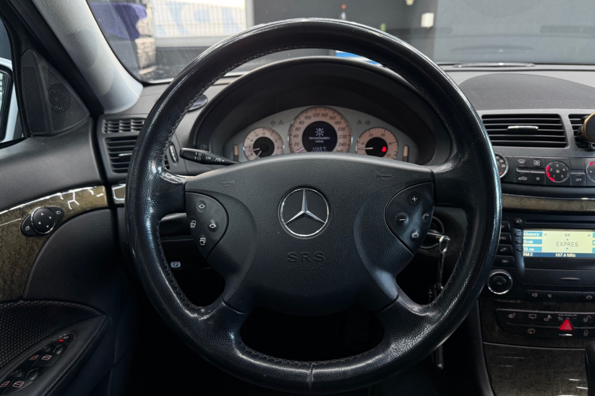 Ponuka vozidiel / Mercedes-Benz E trieda Kombi 280 CDI Avantgarde A/T 4-matic - video Ponuka vozidiel / Mercedes-Benz E trieda Kombi 280 CDI Avantgarde A/T 4-matic - video