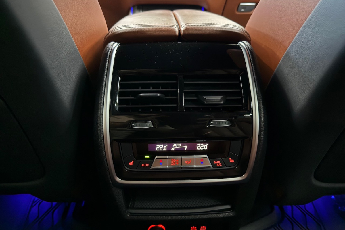 Ponuka vozidiel / BMW X5 xDrive 40d mHEV A/T - video Ponuka vozidiel / BMW X5 xDrive 40d mHEV A/T - video