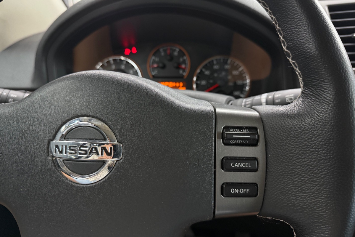 Ponuka vozidiel / Nissan ARMADA PLATINUM 5.6 V8 - video Ponuka vozidiel / Nissan ARMADA PLATINUM 5.6 V8 - video