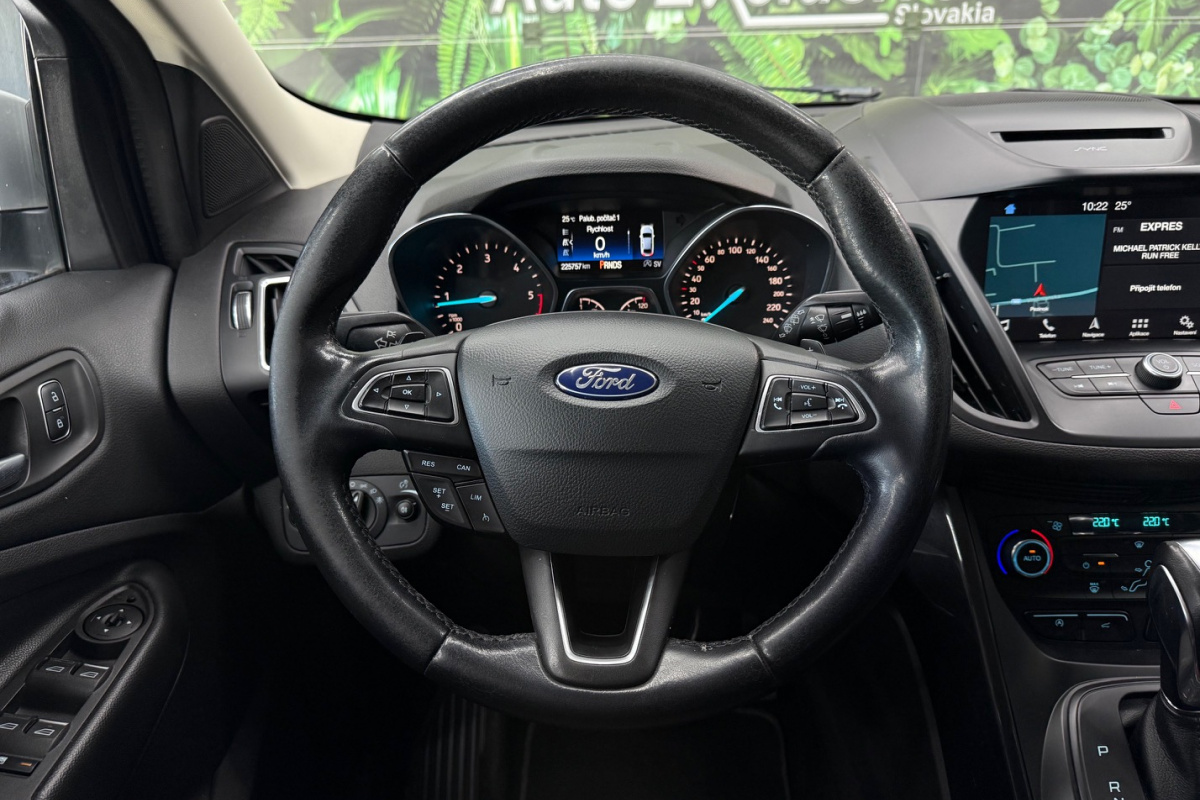 Ponuka vozidiel / Ford Kuga 2.0 TDCi Duratorq Business A/T AWD - video Ponuka vozidiel / Ford Kuga 2.0 TDCi Duratorq Business A/T AWD - video