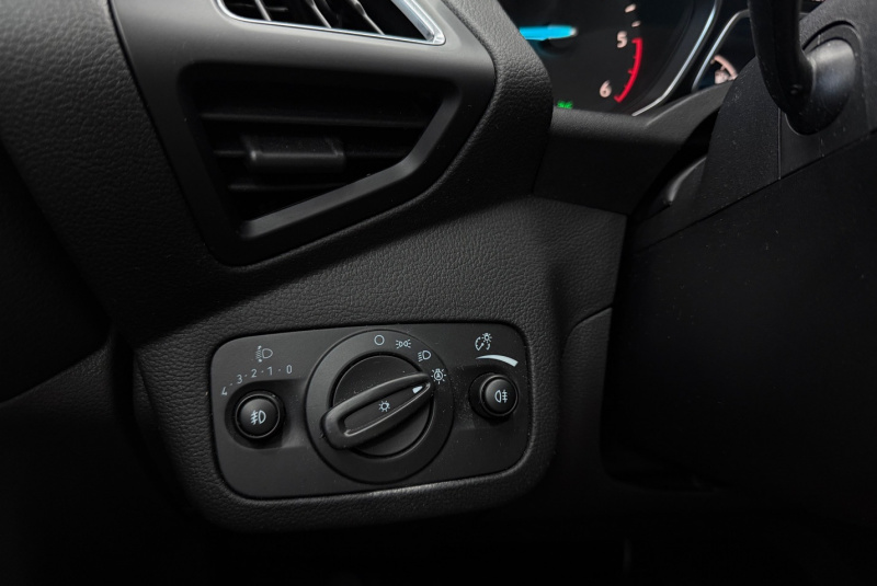 Ponuka vozidiel / Ford Kuga 2.0 TDCi Duratorq Business A/T AWD - video Ponuka vozidiel / Ford Kuga 2.0 TDCi Duratorq Business A/T AWD - video