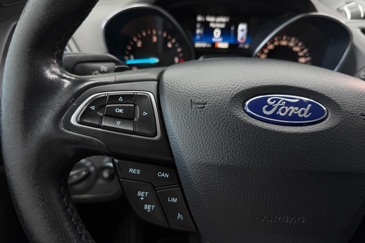 Ponuka vozidiel / Ford Kuga 2.0 TDCi Duratorq Business A/T AWD - video Ponuka vozidiel / Ford Kuga 2.0 TDCi Duratorq Business A/T AWD - video