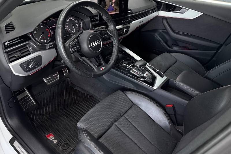 Ponuka vozidiel / Audi S4/S4 Avant 3.0 TDi Quattro - video Ponuka vozidiel / Audi S4/S4 Avant 3.0 TDi Quattro - video