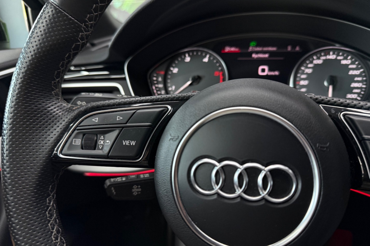 Ponuka vozidiel / Audi S4/S4 Avant 3.0 TDi Quattro - video Ponuka vozidiel / Audi S4/S4 Avant 3.0 TDi Quattro - video