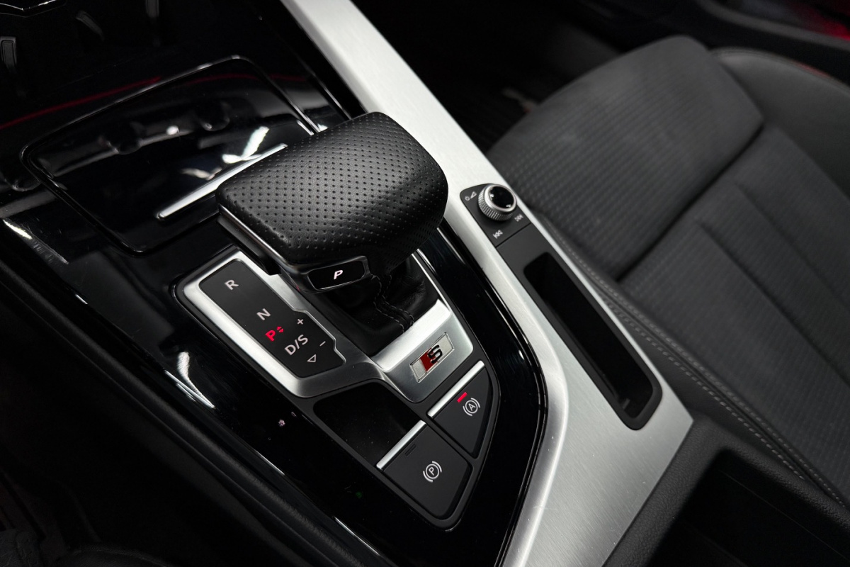 Ponuka vozidiel / Audi S4/S4 Avant 3.0 TDi Quattro - video Ponuka vozidiel / Audi S4/S4 Avant 3.0 TDi Quattro - video