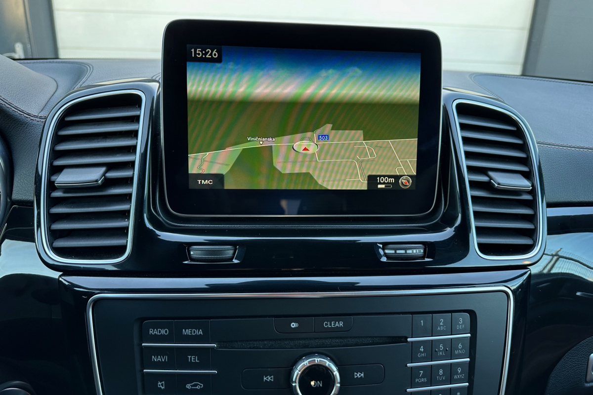 Ponuka vozidiel / Mercedes-Benz GLS 350 d 4MATIC - video Ponuka vozidiel / Mercedes-Benz GLS 350 d 4MATIC - video