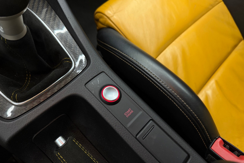 Ponuka vozidiel / Audi RS4/RS4 Avant 4.2 V8 FSi Quattro Black Packet - video Ponuka vozidiel / Audi RS4/RS4 Avant 4.2 V8 FSi Quattro Black Packet - video