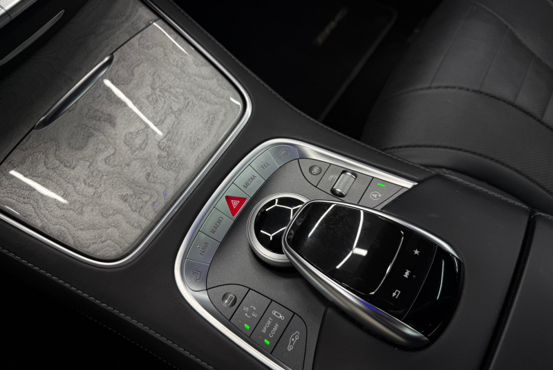Ponuka vozidiel / Mercedes-Benz S trieda Kupé 400 4matic - video Ponuka vozidiel / Mercedes-Benz S trieda Kupé 400 4matic - video