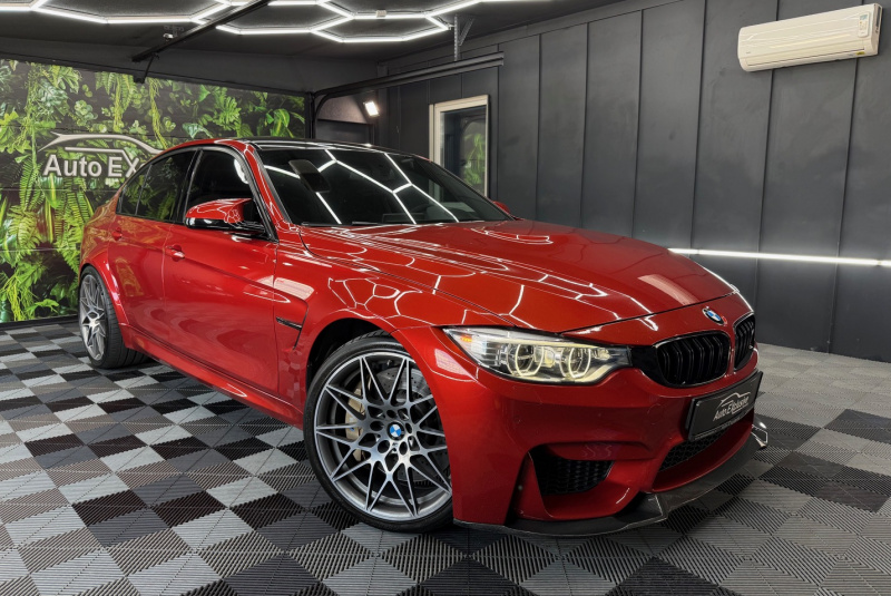 Ponuka vozidiel / BMW M3 Competition 3.0 A/T Carbon Packet - video Ponuka vozidiel / BMW M3 Competition 3.0 A/T Carbon Packet - video