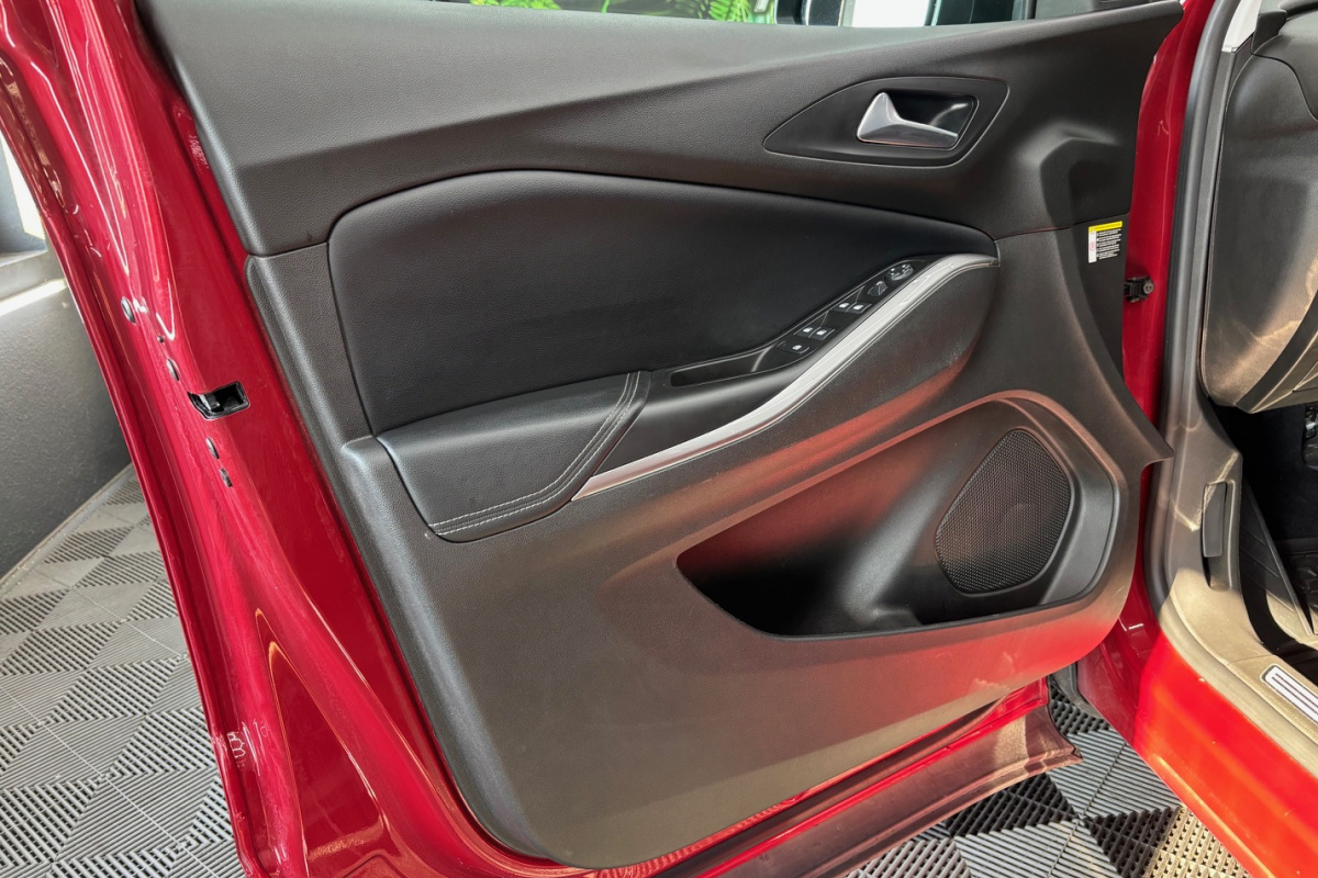 Ponuka vozidiel / Opel Grandland 1.2 TURBO S S A/T - video Ponuka vozidiel / Opel Grandland 1.2 TURBO S S A/T - video