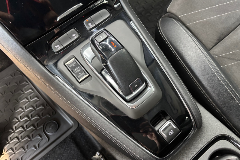 Ponuka vozidiel / Opel Grandland 1.2 TURBO S S A/T - video Ponuka vozidiel / Opel Grandland 1.2 TURBO S S A/T - video