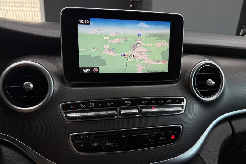 Ponuka vozidiel / Mercedes-Benz V trieda V250 d lang A/T 4Matic - video Ponuka vozidiel / Mercedes-Benz V trieda V250 d lang A/T 4Matic - video