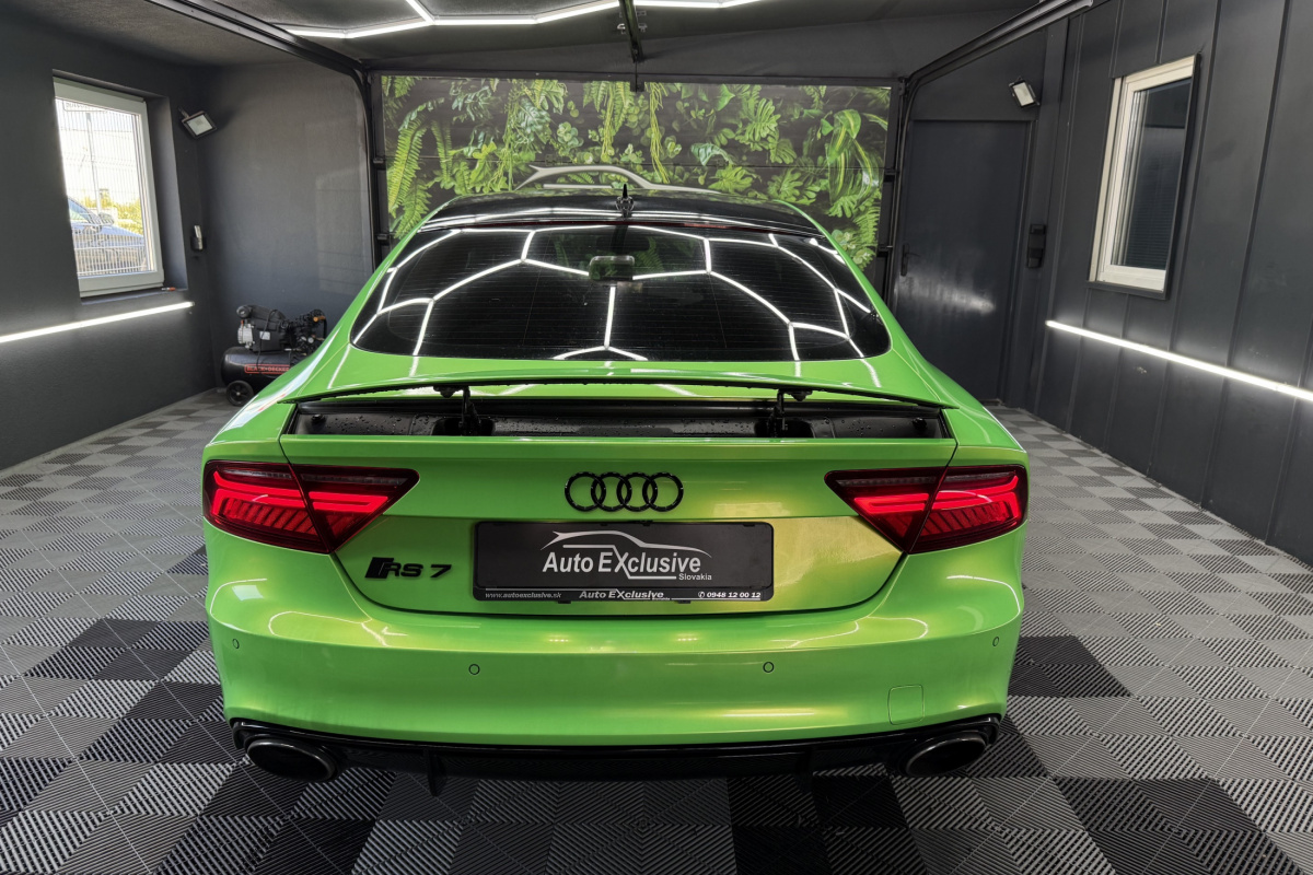 Ponuka vozidiel / Audi RS7 4.0 V8 Quattro - video Ponuka vozidiel / Audi RS7 4.0 V8 Quattro - video