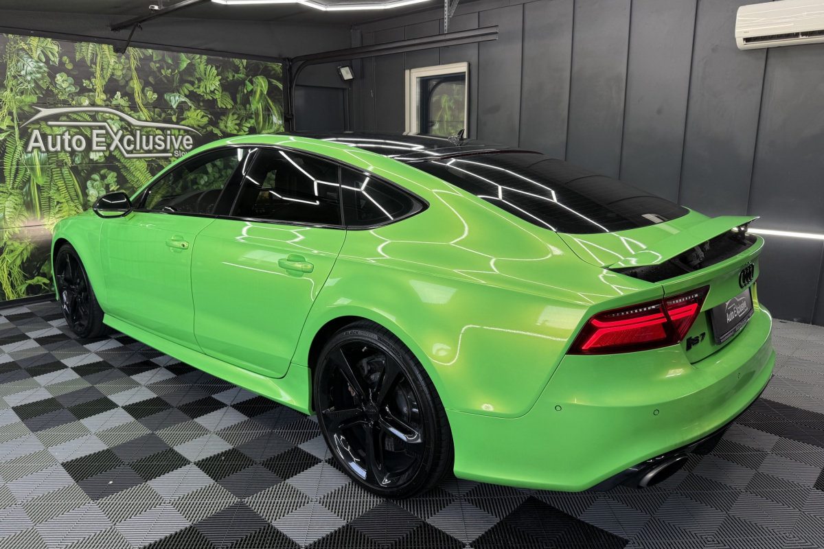 Ponuka vozidiel / Audi RS7 4.0 V8 Quattro - video Ponuka vozidiel / Audi RS7 4.0 V8 Quattro - video