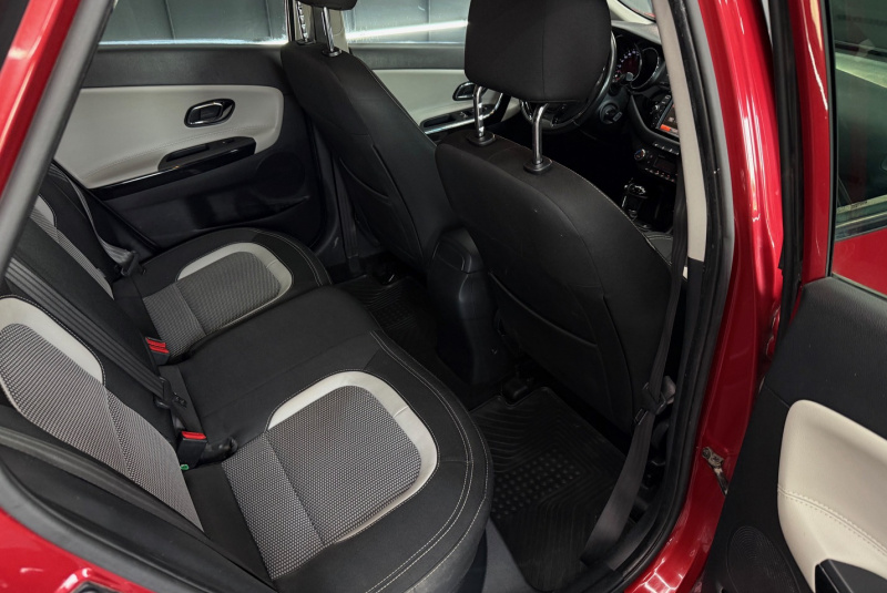 Ponuka vozidiel / Kia Cee´d SW 1.6 CRDi EX/Gold A/T - video Ponuka vozidiel / Kia Cee´d SW 1.6 CRDi EX/Gold A/T - video