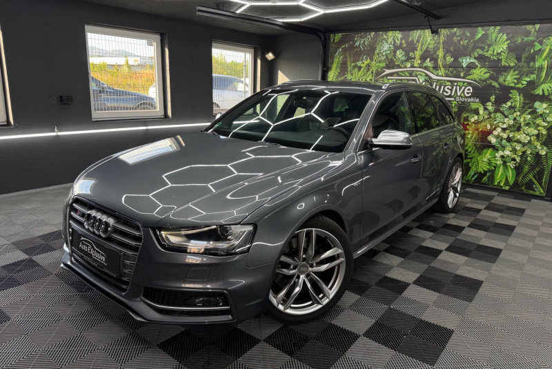 Ponuka vozidiel / Audi S4 Avant 3.0 TFSI QUATTRO AUTOMAT - video Ponuka vozidiel / Audi S4 Avant 3.0 TFSI QUATTRO AUTOMAT - video
