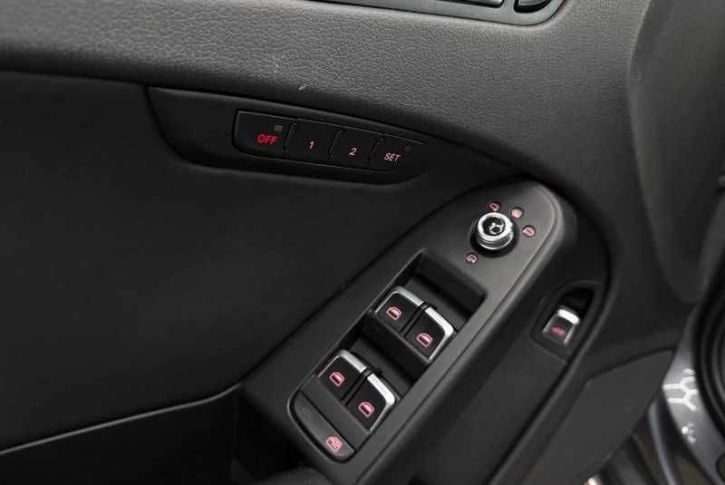 Ponuka vozidiel / Audi S4 Avant 3.0 TFSI QUATTRO AUTOMAT - video Ponuka vozidiel / Audi S4 Avant 3.0 TFSI QUATTRO AUTOMAT - video