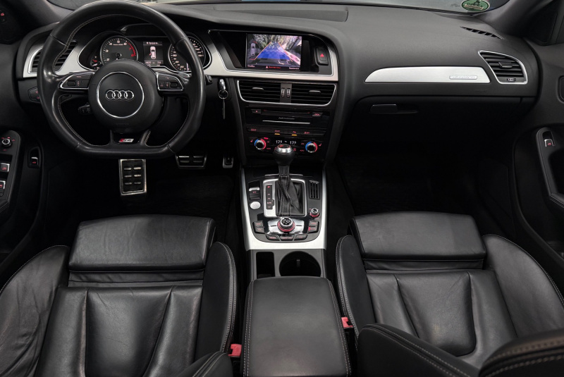 Ponuka vozidiel / Audi S4 Avant 3.0 TFSI QUATTRO AUTOMAT - video Ponuka vozidiel / Audi S4 Avant 3.0 TFSI QUATTRO AUTOMAT - video