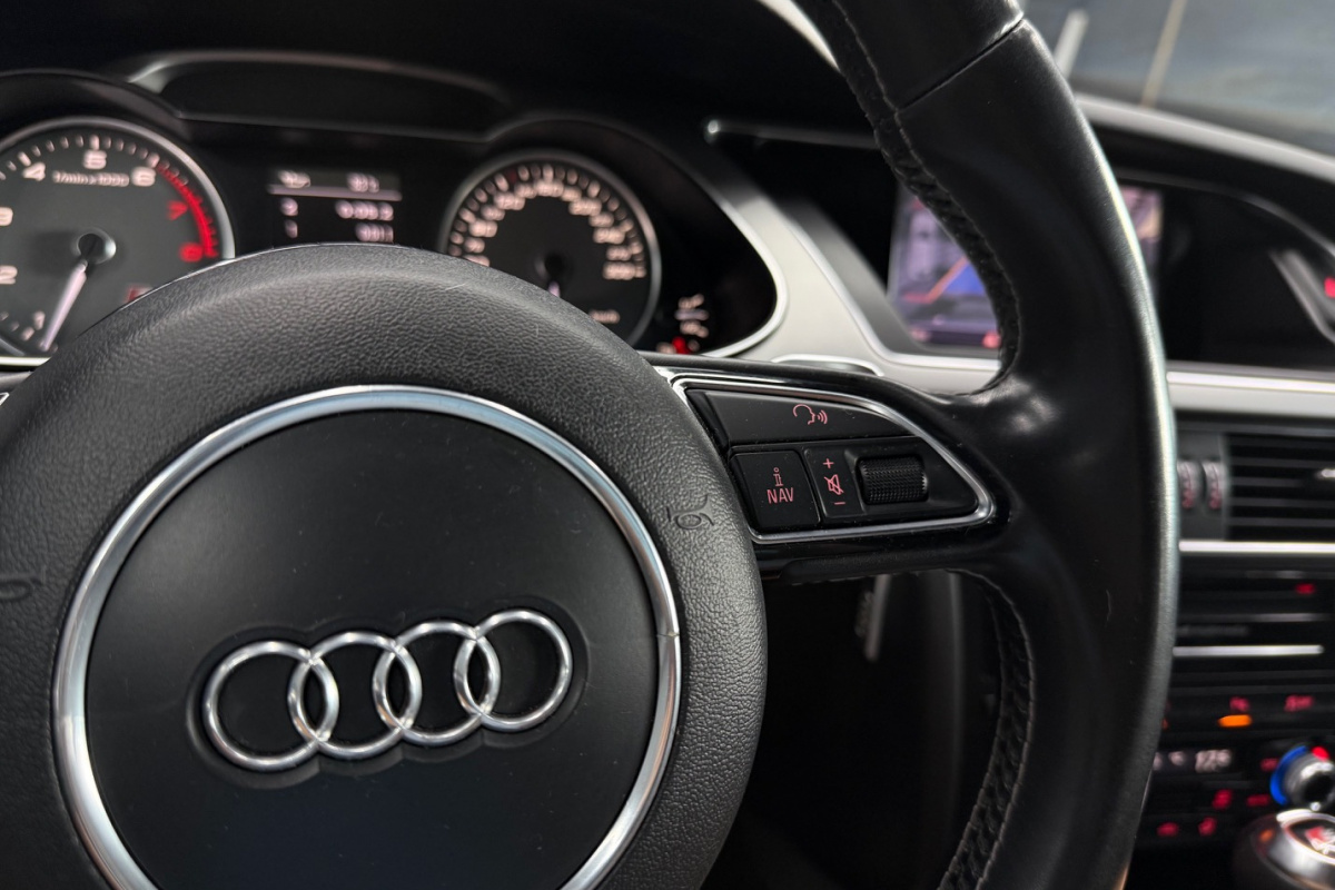 Ponuka vozidiel / Audi S4 Avant 3.0 TFSI QUATTRO AUTOMAT - video Ponuka vozidiel / Audi S4 Avant 3.0 TFSI QUATTRO AUTOMAT - video