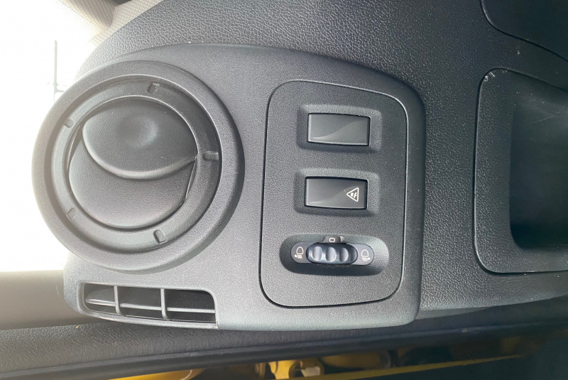 Ponuka vozidiel / Renault Master 2.3 L4H4 - video Ponuka vozidiel / Renault Master 2.3 L4H4 - video