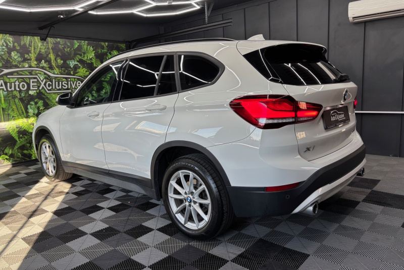 Ponuka vozidiel / BMW X1 xDrive 18d A/T - video Ponuka vozidiel / BMW X1 xDrive 18d A/T - video