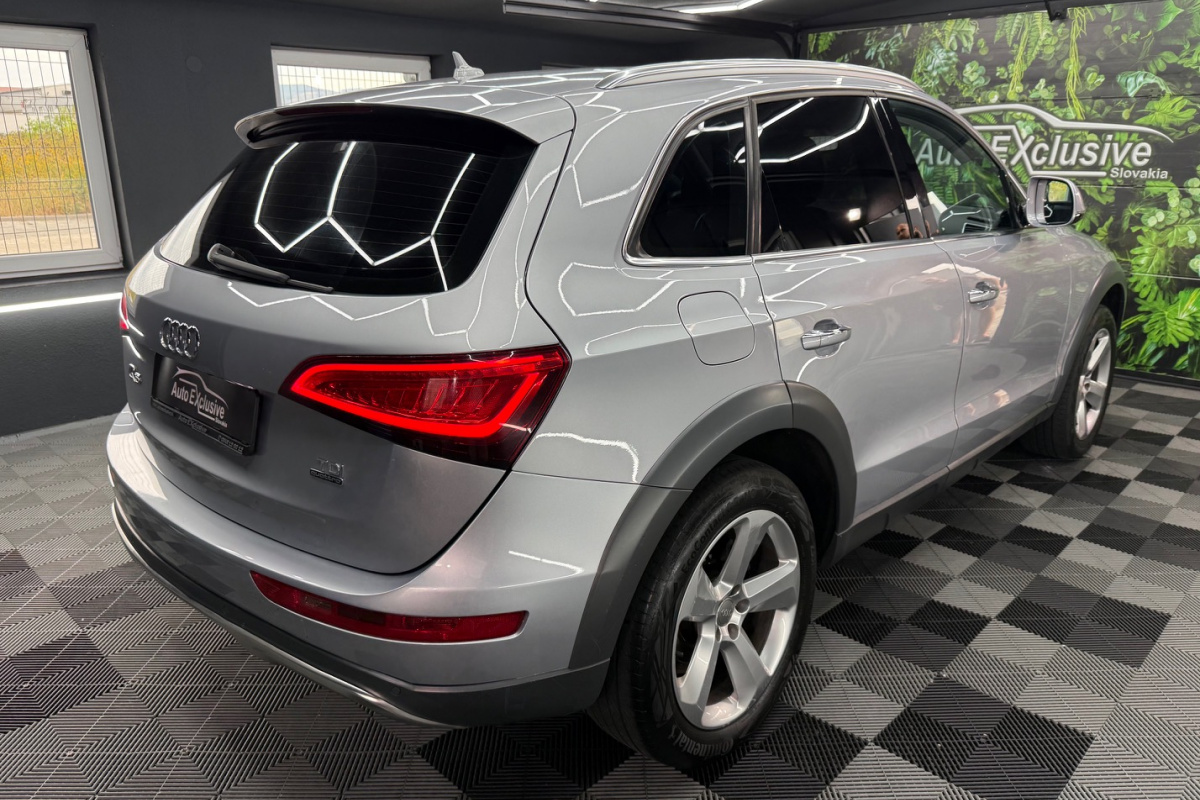 Ponuka vozidiel / Audi Q5 2.0 TDI 190k quattro S tronic Sport - video Ponuka vozidiel / Audi Q5 2.0 TDI 190k quattro S tronic Sport - video