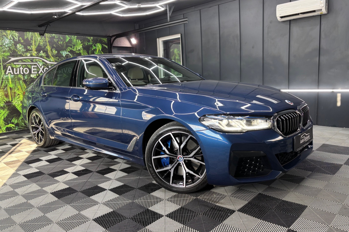 Ponuka vozidiel / BMW Rad 5 540d mHEV xDrive M-PACKET - video Ponuka vozidiel / BMW Rad 5 540d mHEV xDrive M-PACKET - video