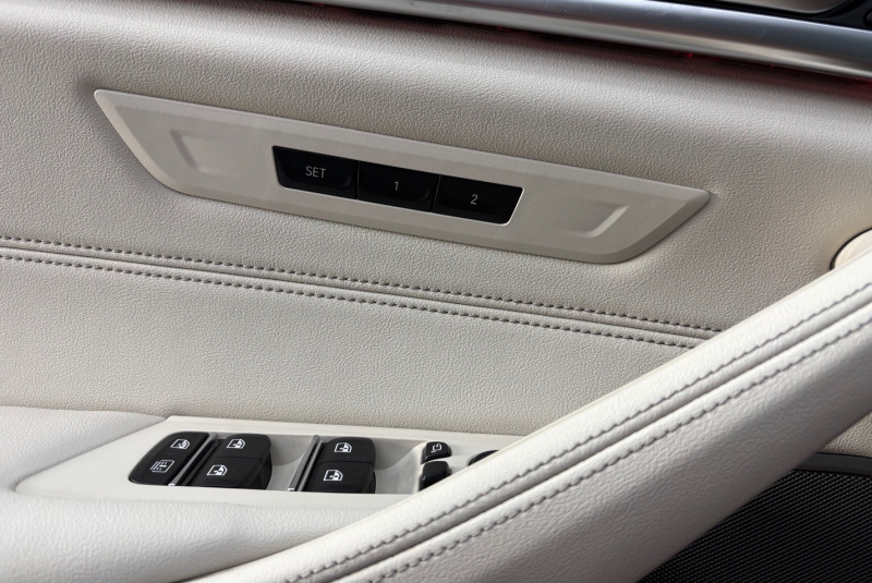 Ponuka vozidiel / BMW Rad 5 540d mHEV xDrive M-PACKET - video Ponuka vozidiel / BMW Rad 5 540d mHEV xDrive M-PACKET - video