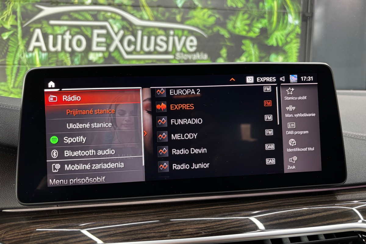 Ponuka vozidiel / BMW Rad 5 540d mHEV xDrive M-PACKET - video Ponuka vozidiel / BMW Rad 5 540d mHEV xDrive M-PACKET - video