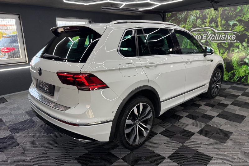 Ponuka vozidiel / Volkswagen Tiguan 2.0 BiTDI SCR BMT 240k 4MOTION HIGHLINE R-LINE DSG - video Ponuka vozidiel / Volkswagen Tiguan 2.0 BiTDI SCR BMT 240k 4MOTION HIGHLINE R-LINE DSG - video
