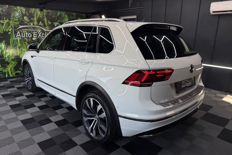 Ponuka vozidiel / Volkswagen Tiguan 2.0 BiTDI SCR BMT 240k 4MOTION HIGHLINE R-LINE DSG - video Ponuka vozidiel / Volkswagen Tiguan 2.0 BiTDI SCR BMT 240k 4MOTION HIGHLINE R-LINE DSG - video